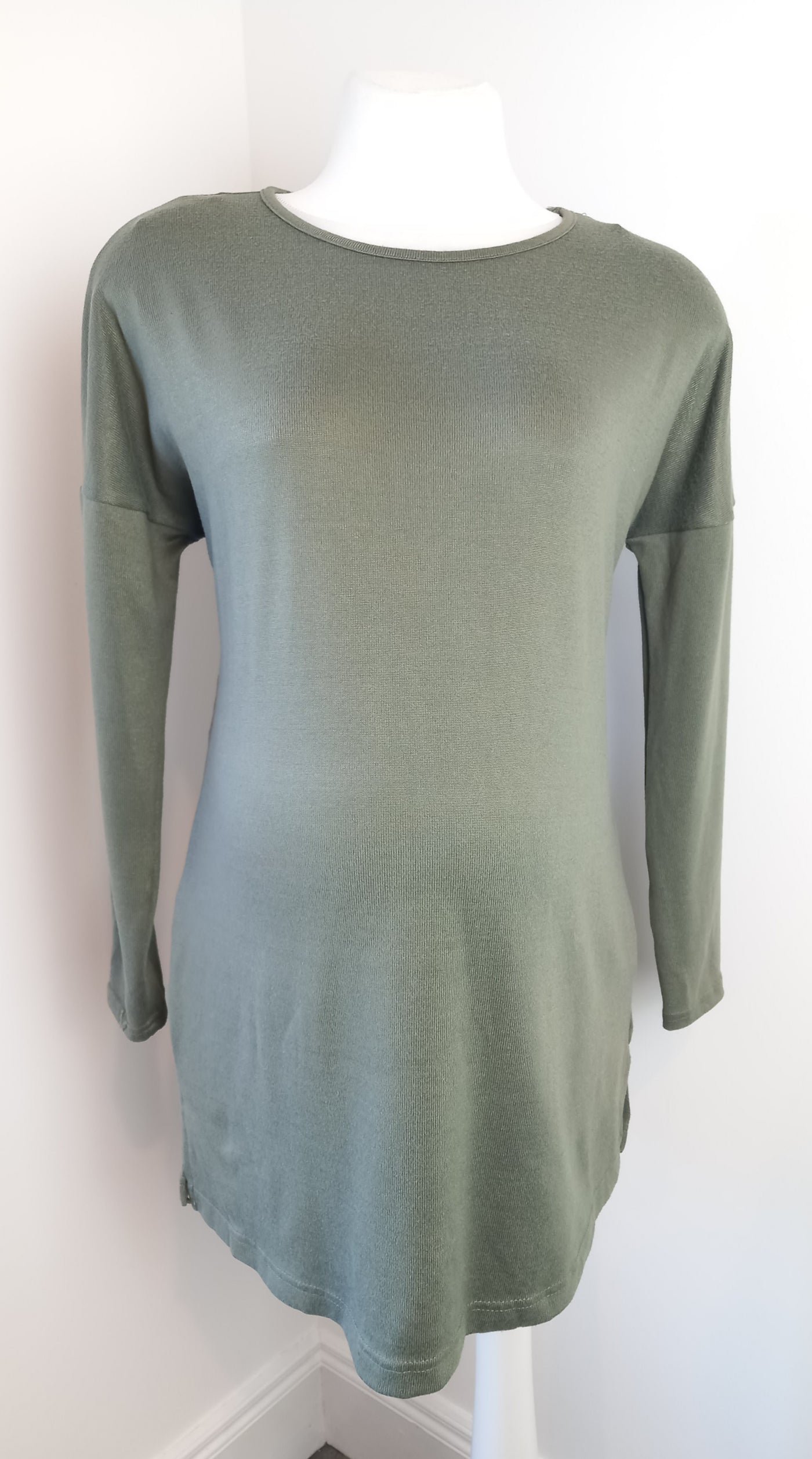 New Look Maternity khaki green light jumper - Size 10