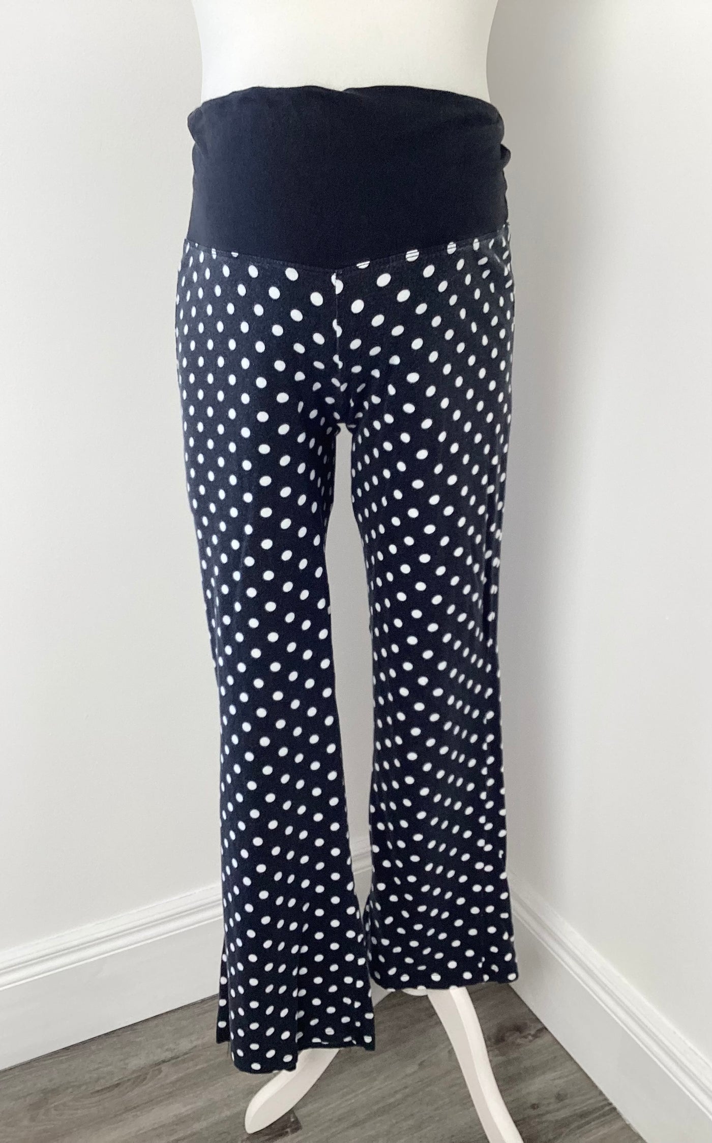 Closer with Evie black & white polkadot pyjama bottoms - Size 10/12
