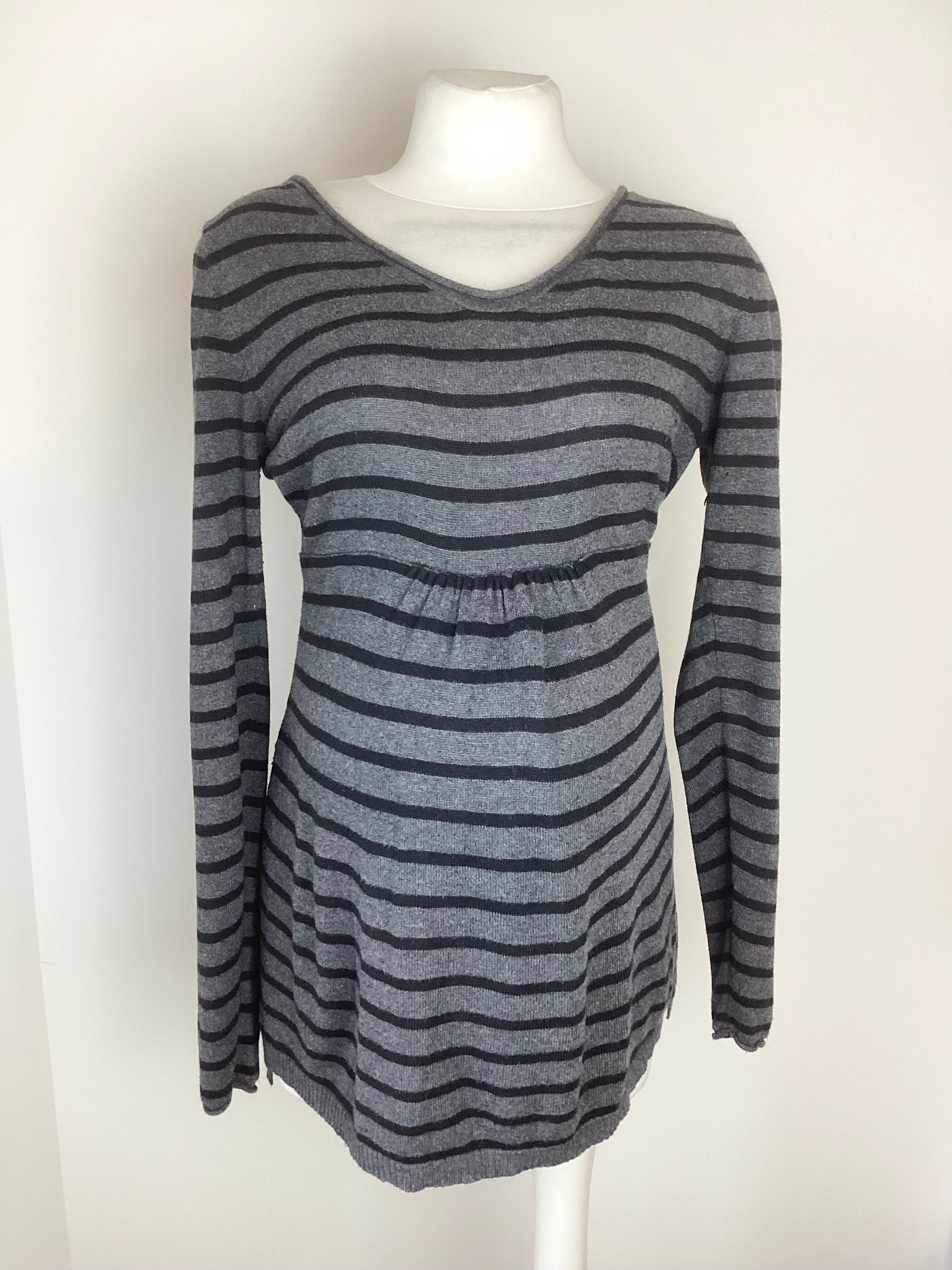 H&M Mama grey & black stripe long sleeved fine knit jumper - Size M (Approx UK 10/12)