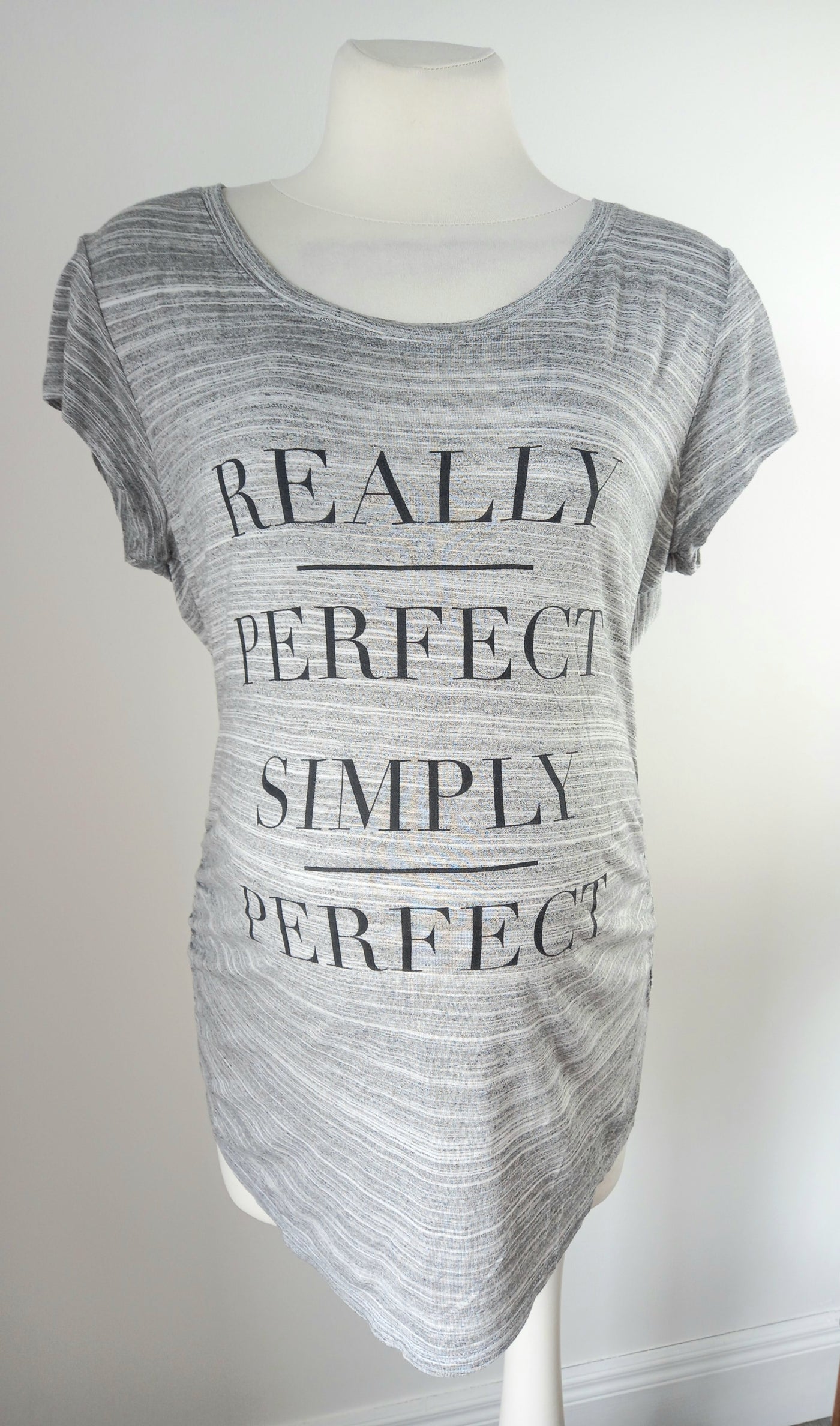 H&M Mama Grey 'Really Perfect' top - Size M (Approx UK 10/12)