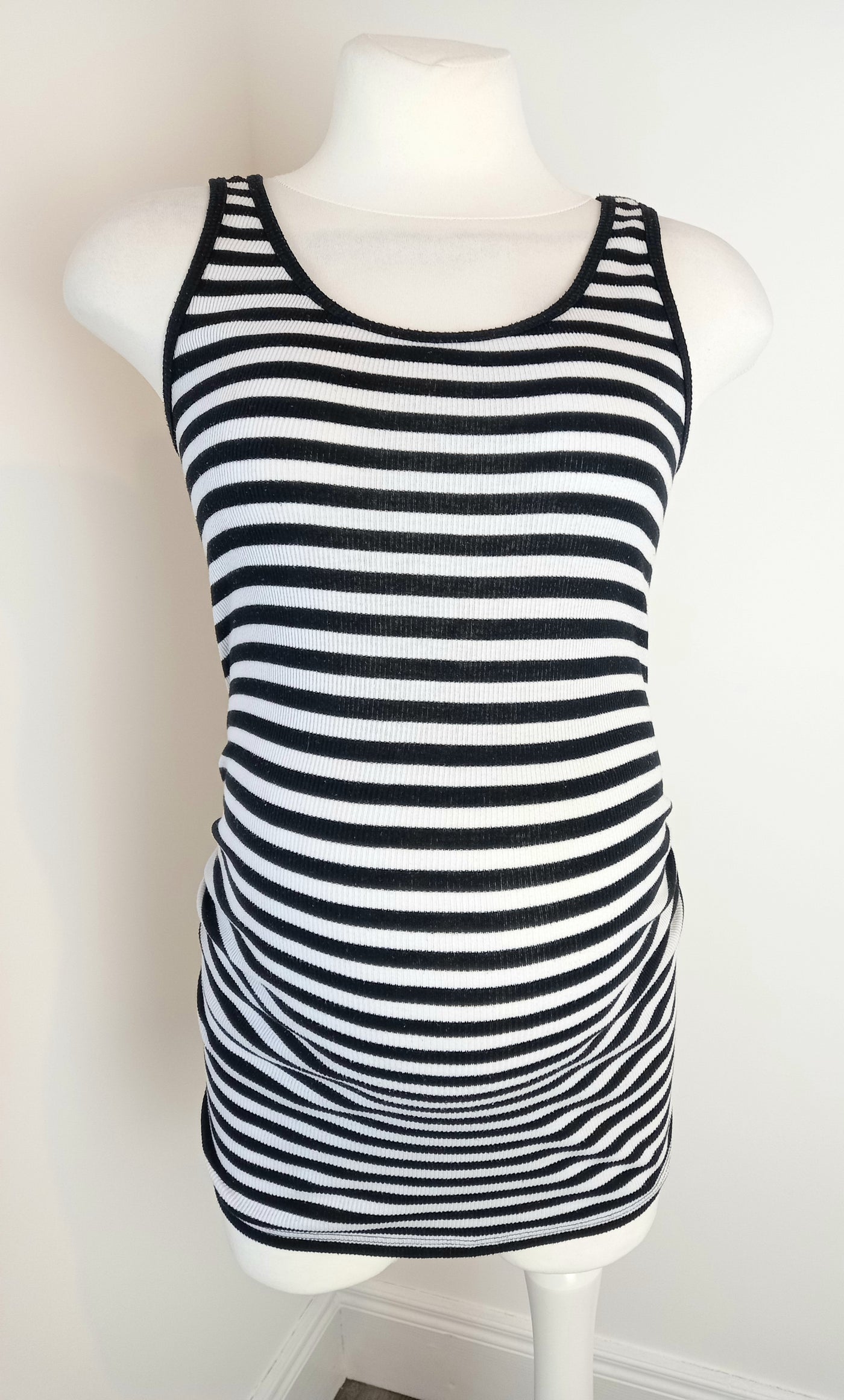 New Look Maternity black & white striped sleeveless top - Size 10