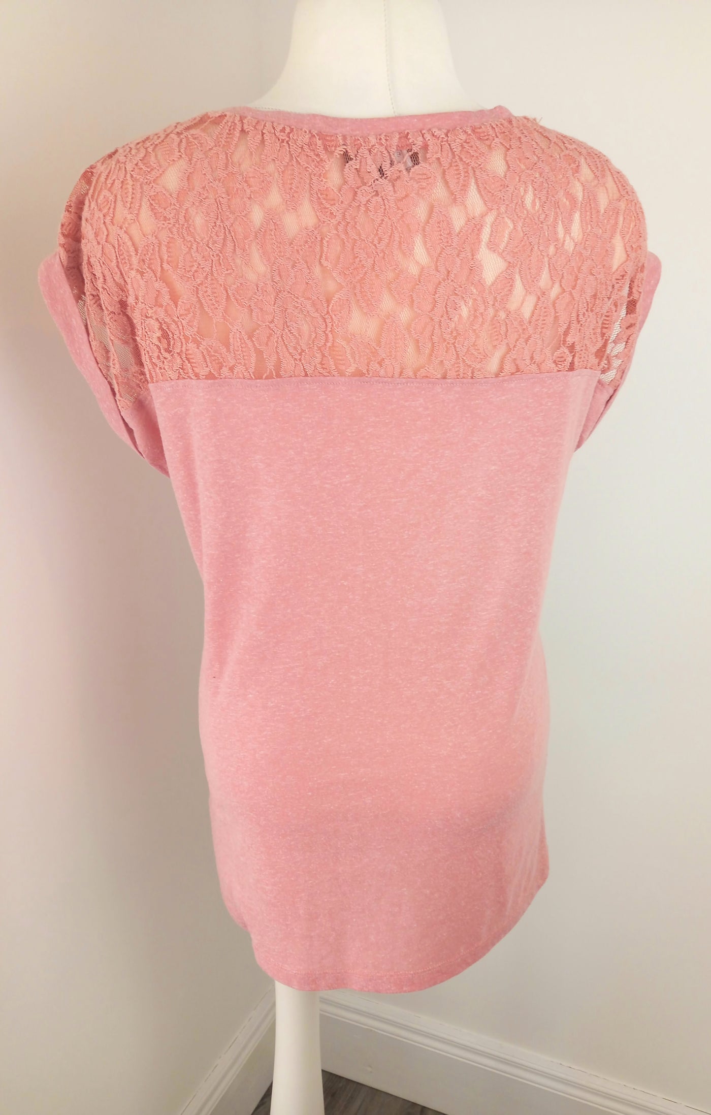 New Look Maternity blush pink cap sleeve top with lace back detail - Size 16
