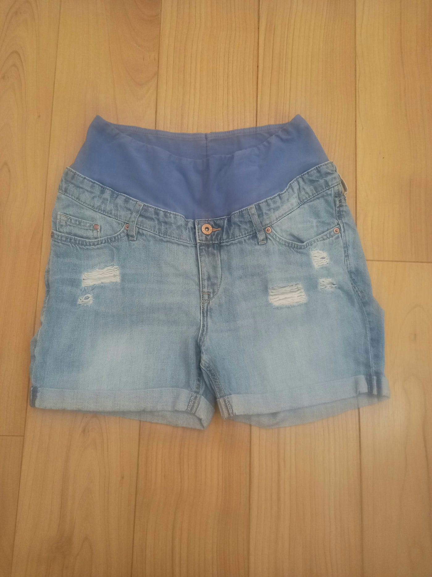 H&M Mama light blue denim overbump rip style shorts - Size EUR 40 (Approx UK 12)