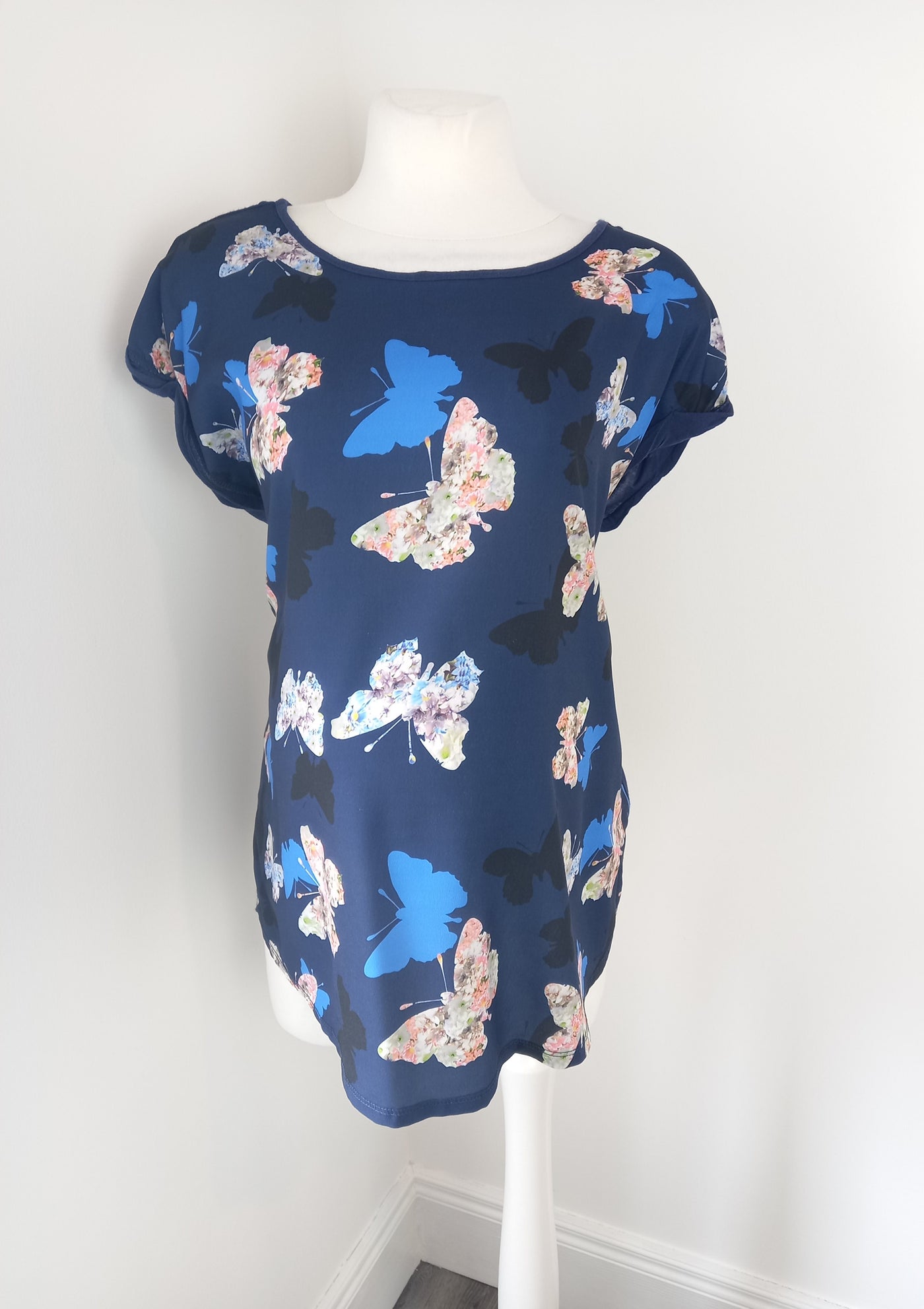 Red Herring Maternity navy butterfly print cap sleeve top - Size 12