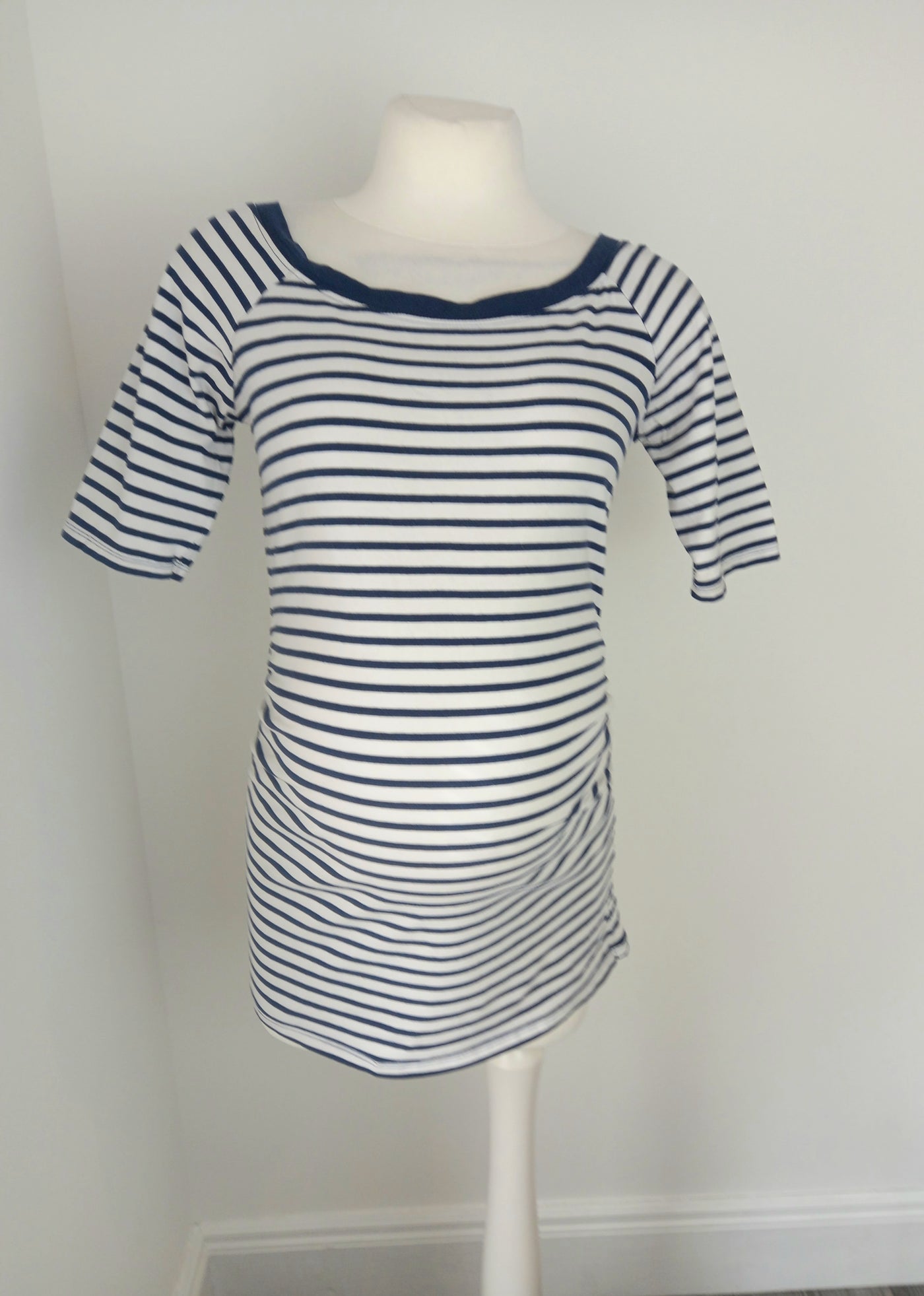 New Look Maternity white & navy striped short sleeve top - Size 12
