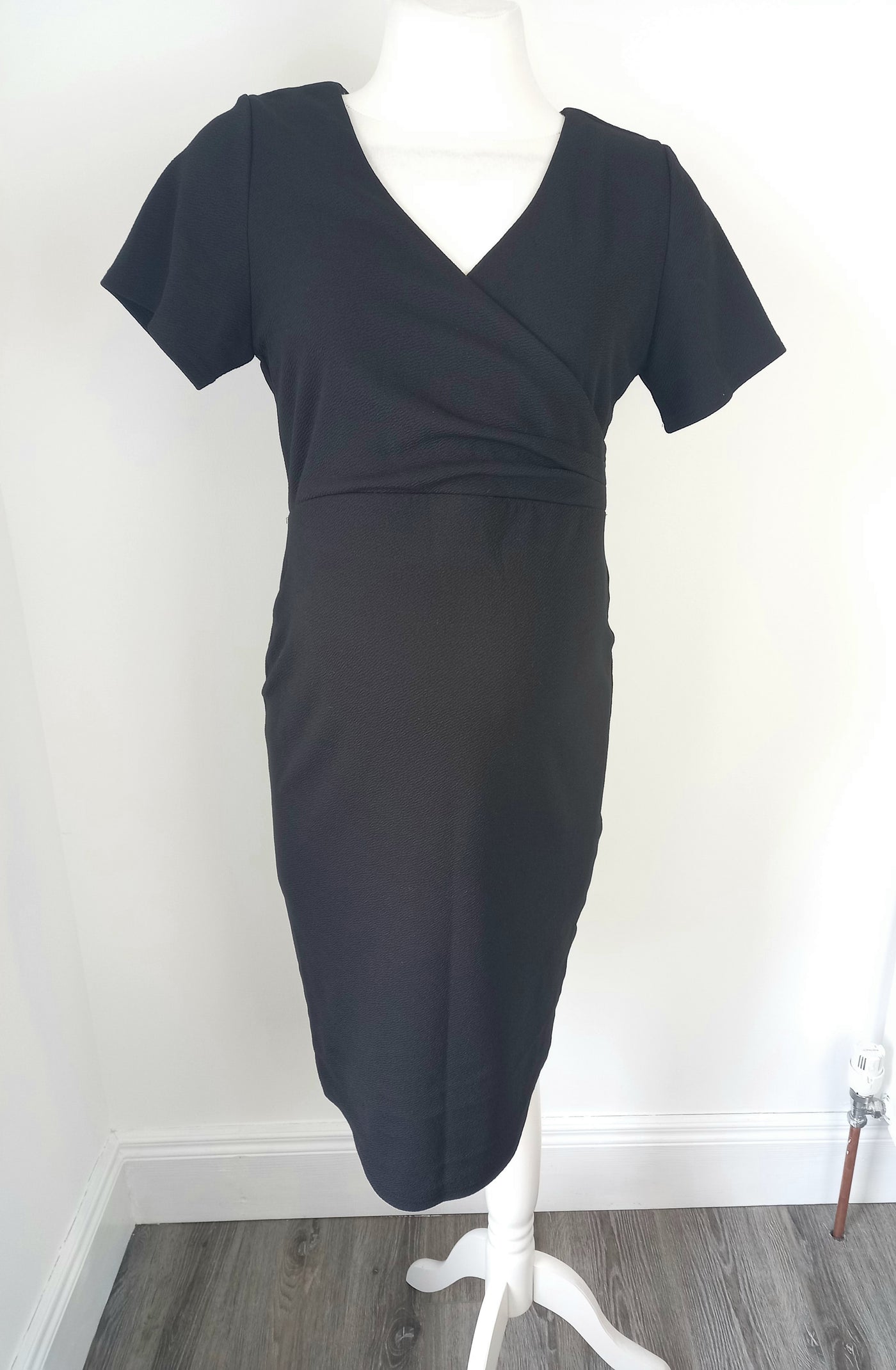 New Look Maternity black crossover front short sleeved dress - Size 12