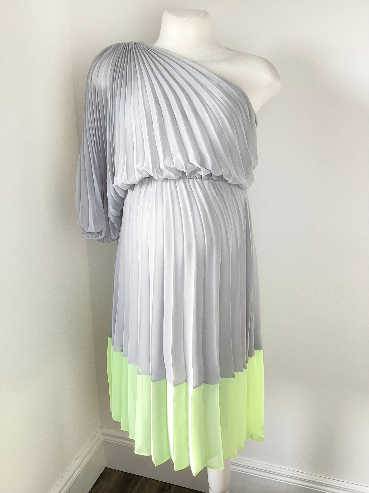 Rock-a-Bye-Rosie light grey one shoulder dress with neon yellow band - Size 12