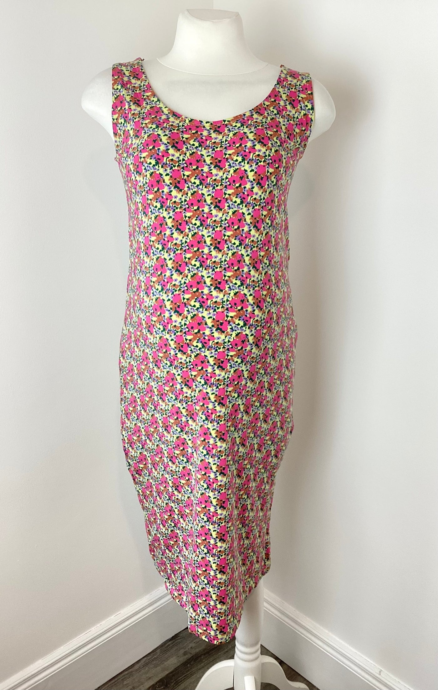 Mamalicious pink, yellow & purple floral sleeveless dress (BNWT) - Size L (Approx UK 12)