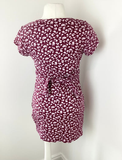 Jojo Maman Bebe burgundy & white floral tie-front maternity & nursing top - Size S (Approx UK 8/10)
