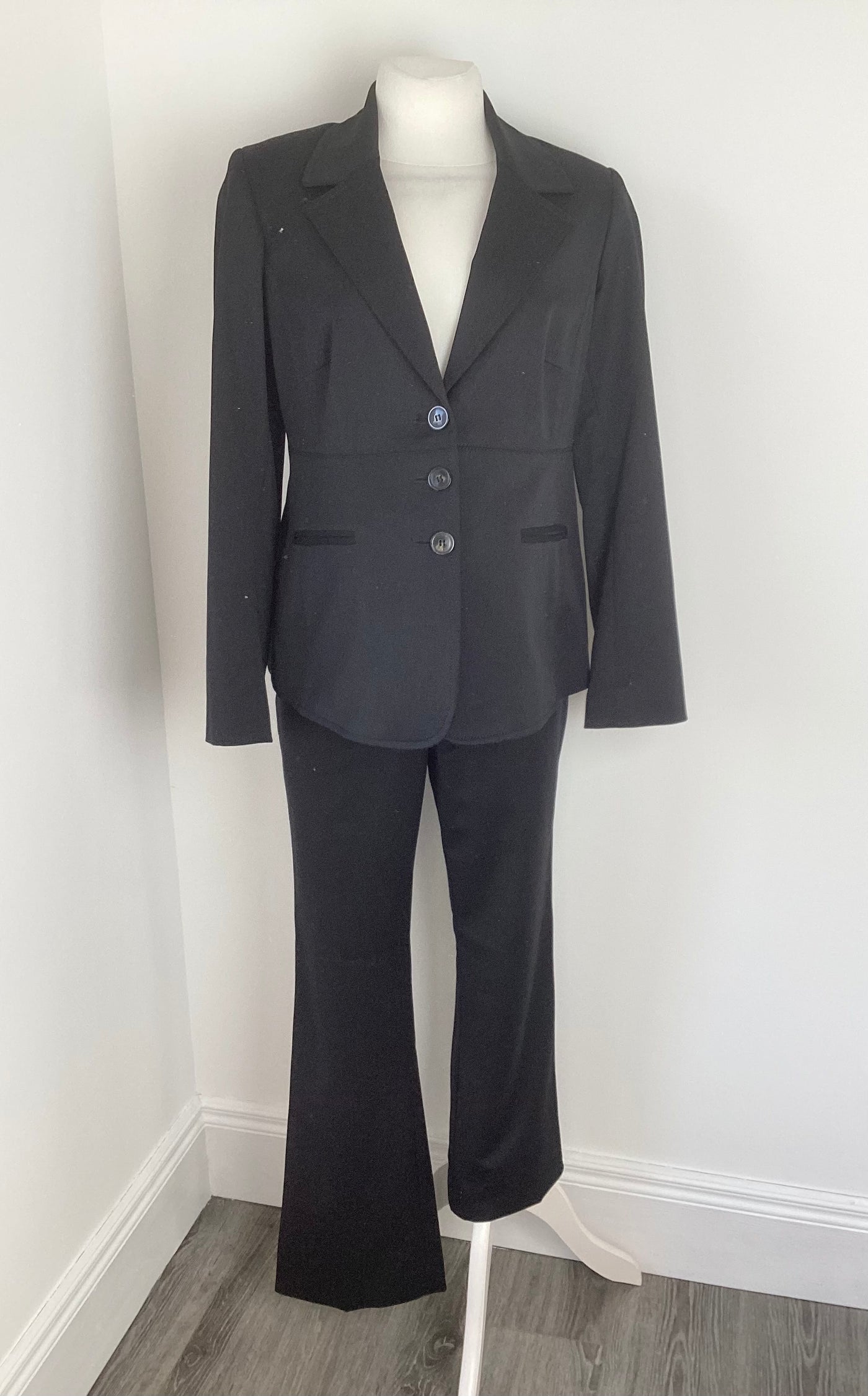 Liz Lange black trouser suit - Size 1 (Approx UK 8/10)