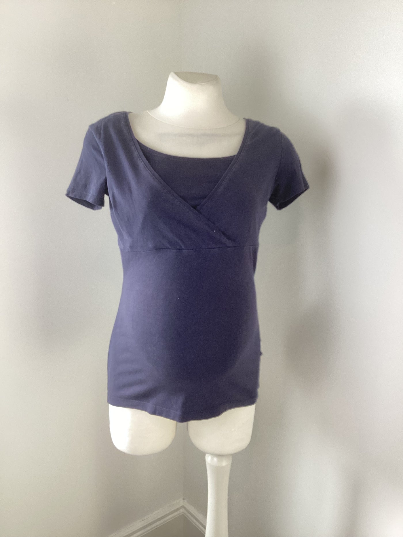 H&M Mama navy short sleeved nursing top - Size S (Approx UK 8/10)