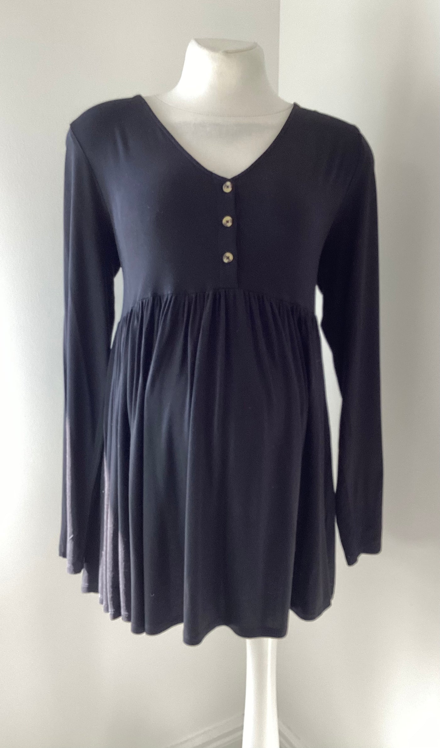 New Look Maternity black half button front top - Size 14