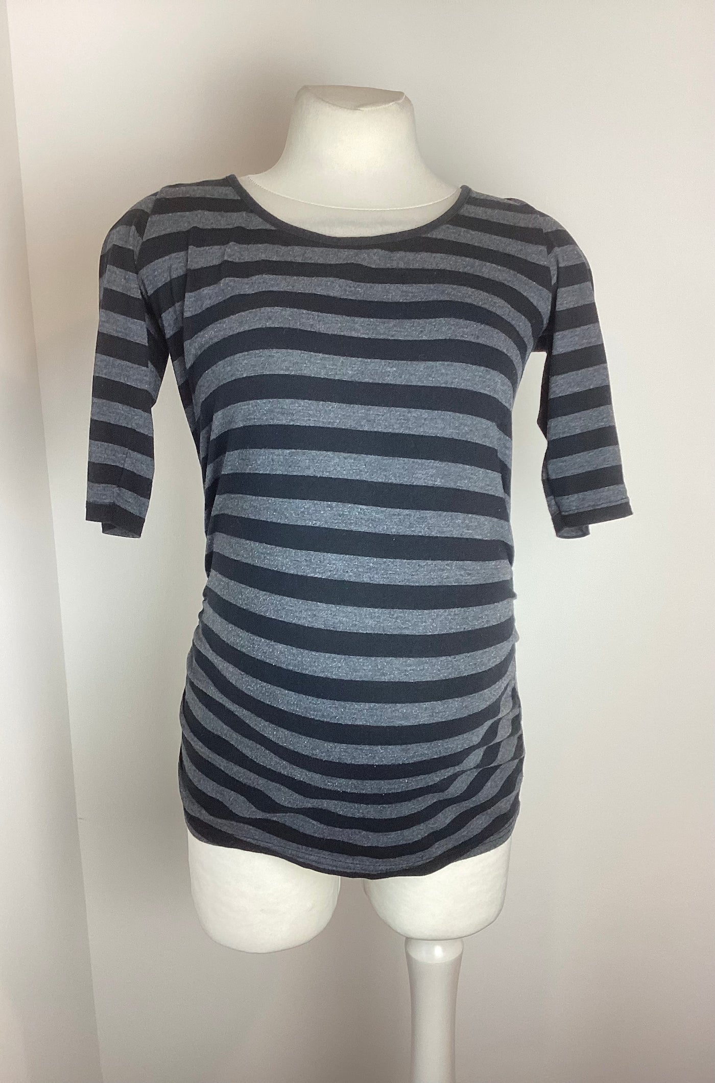 Dorothy Perkins Maternity black & grey stripe 3/4 sleeved top - Size 8