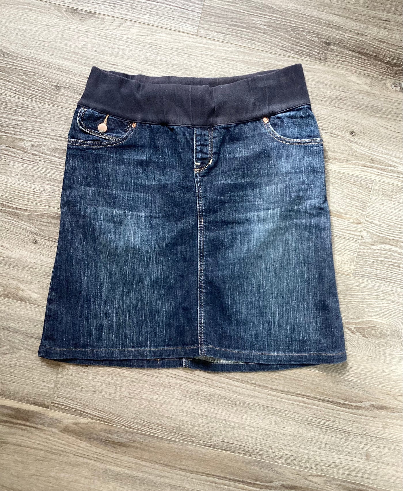 GAP Maternity blue denim underbump skirt - Size 28/6 (Approx UK 10)
