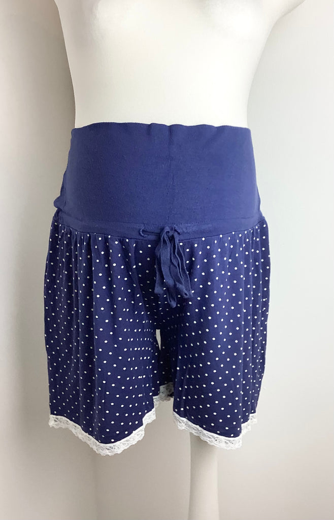 Jojo Maman Bebe navy & white polkadot pyjama shorts - Size M (would fit  size 12/14)
