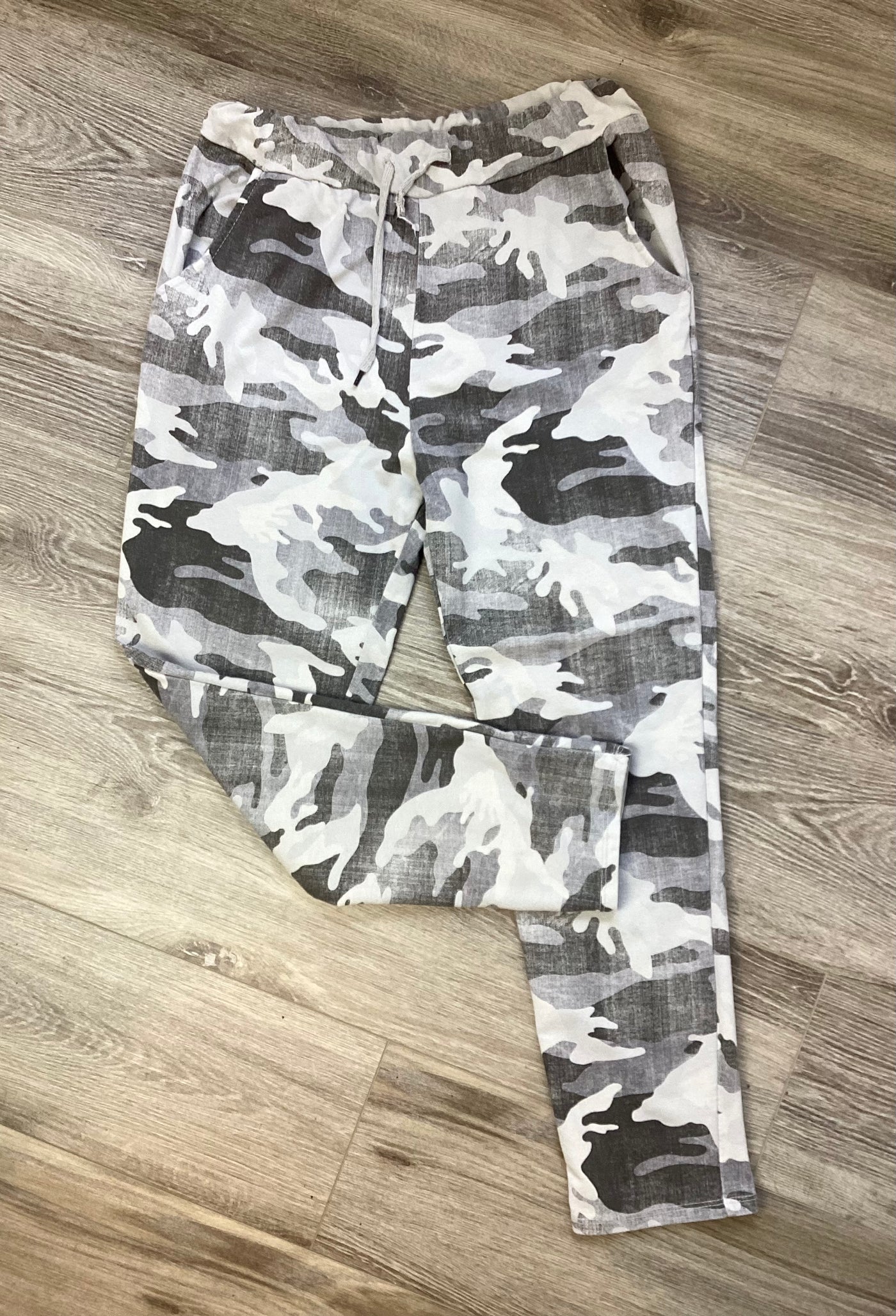 Made in Italy grey camouflage print lounge pants - Size M (Approx UK 10)