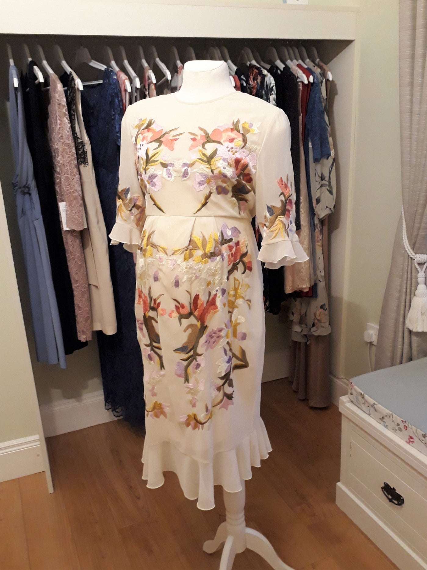Hope and Ivy Cream Floral Embroidered dress - Size 12 (more like size 10)