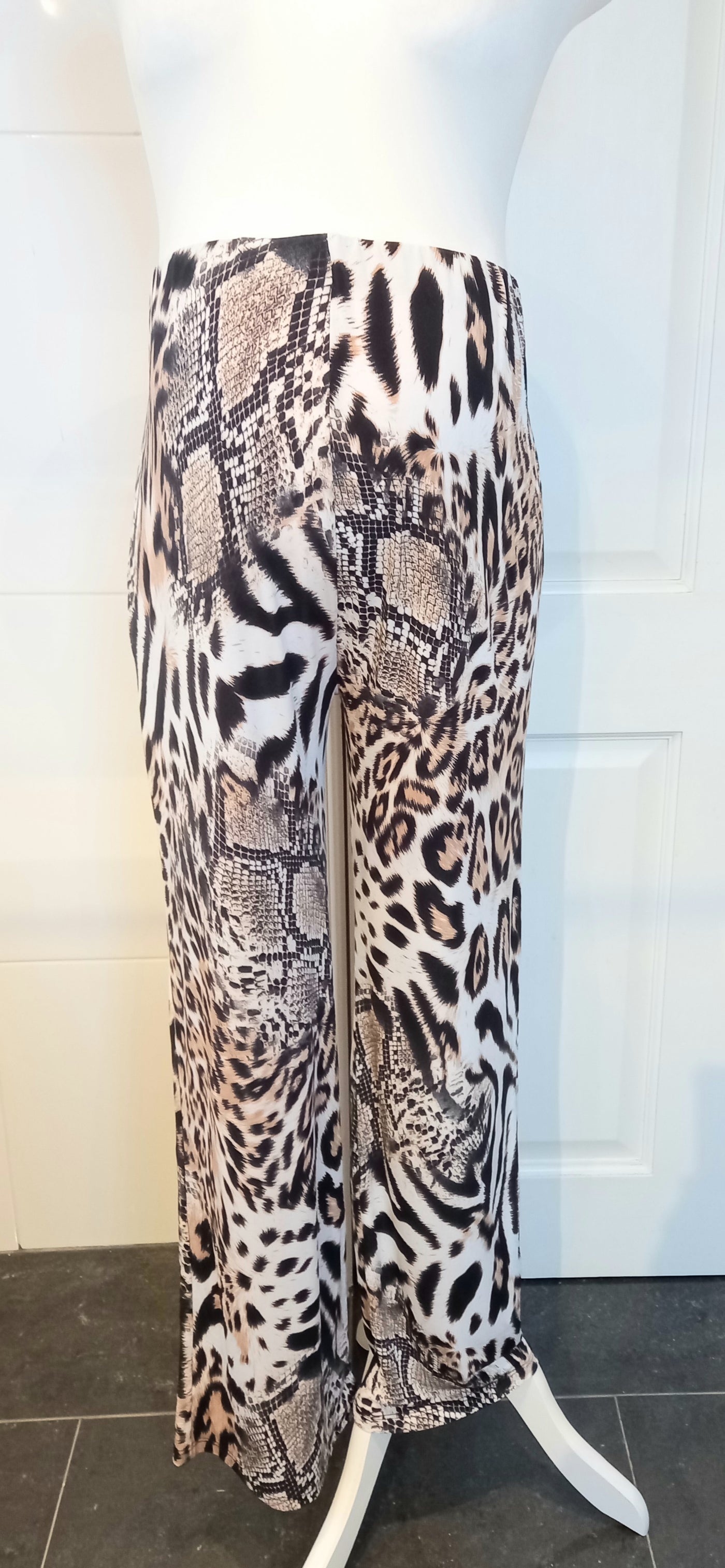 Dorothy Perkins Maternity Leopard Print Stretch Trousers - Size 10 (would fit 10 or 12)