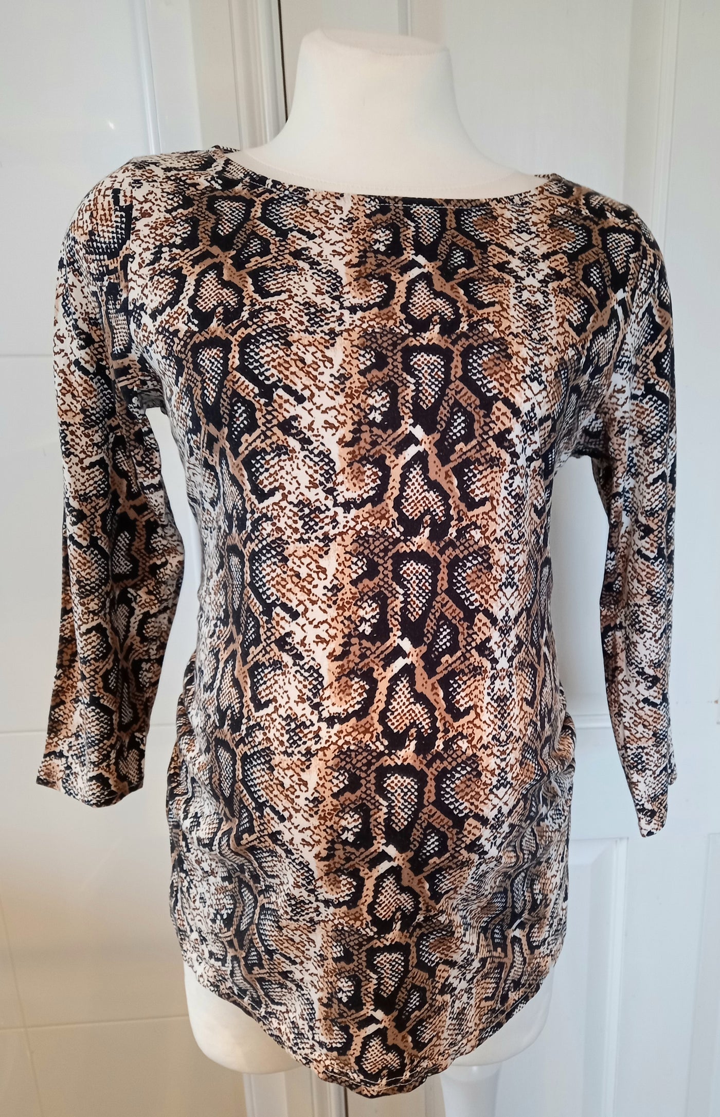 Dorothy Perkins Snakeskin Stretch Maternity Top with 3/4 Sleeves - Size 12