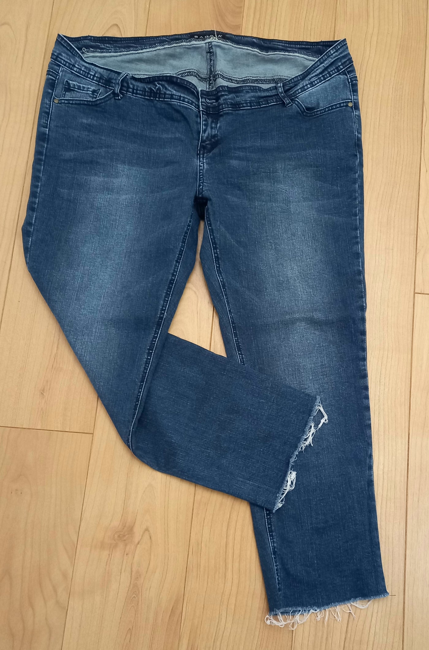 Bandia Dark Blue Underbump Jeans - Size 14 short