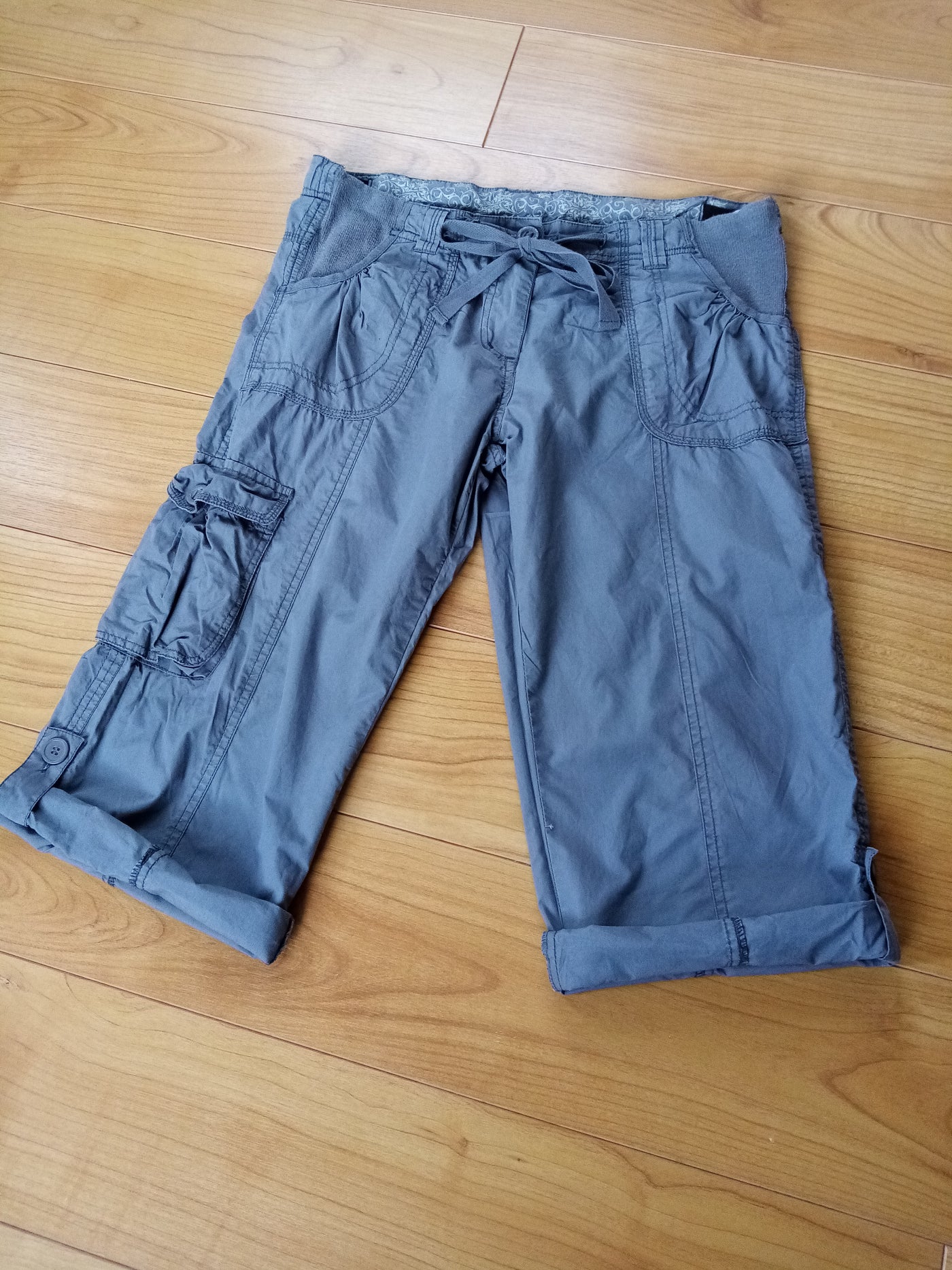Dorothy Perkins Grey Cargo Trousers - Size 10
