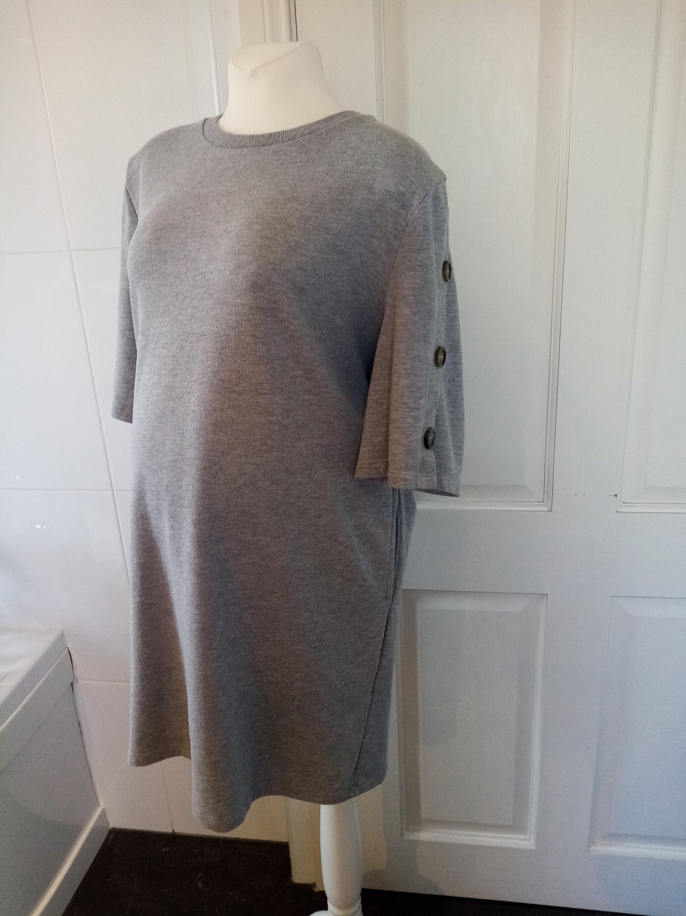Tokyo Angel Grey Tunic Style Jersey Top with Pockets - Size 18