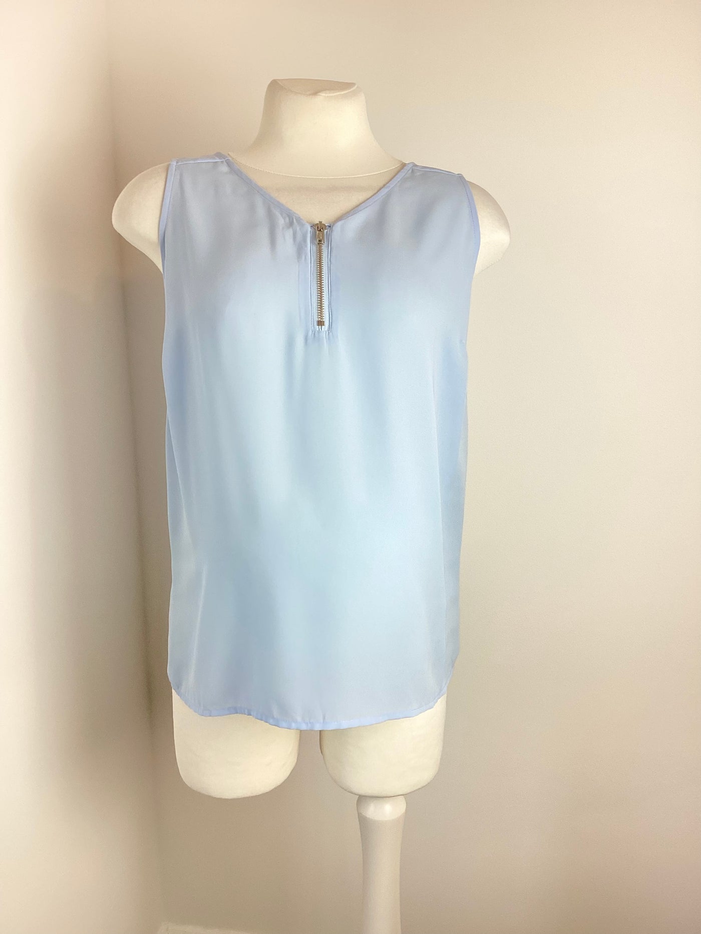 New Look Maternity Light blue sleeveless top with zip front - Size 8